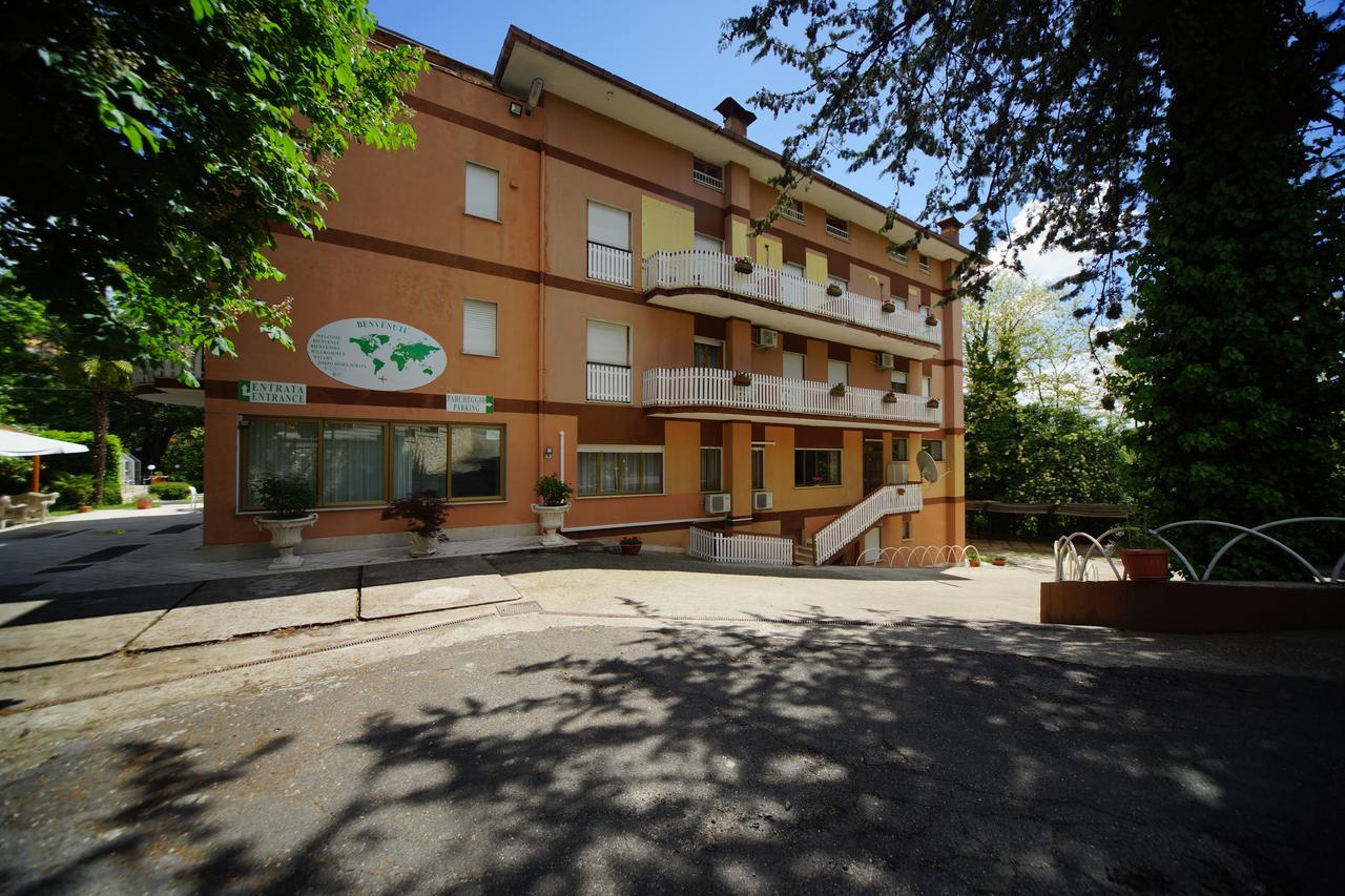 King Hotel Fiuggi Exterior foto